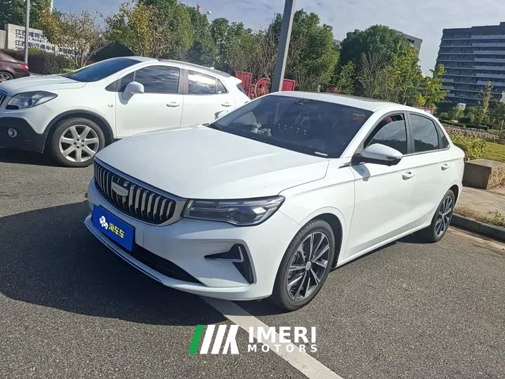 Geely Emgrand 4th Generation 1.5L CVT Luxury - ავტომობილი ჩინეთიდან