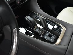 Toyota Alphard Hybrid 2.5L Premium Edition - ფოტო 12