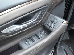 Toyota Alphard Hybrid 2.5L Premium Edition - ფოტო 16
