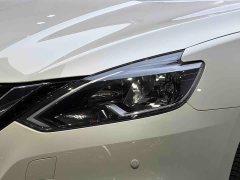 Nissan Sylphy Classic 1.6XE CVT Comfort - photo 6