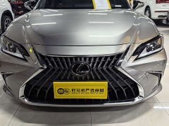 Lexus ES 200 Premium Edition - ფოტო 2