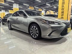 Lexus ES 200 Premium Edition - ფოტო 3