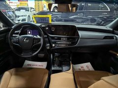 Lexus ES 200 Premium Edition - ფოტო 8