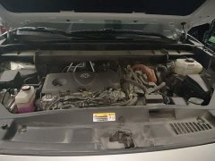 Toyota Highlander Hybrid 2.5L AWD Premium 7-Seater - ფოტო 10