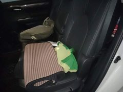 Toyota Highlander Hybrid 2.5L AWD Premium 7-Seater - ფოტო 14
