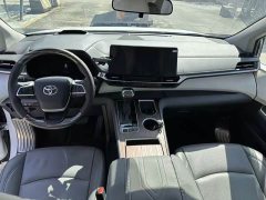 Toyota Sienna 2.5L Hybrid Comfort Edition - ფოტო 4