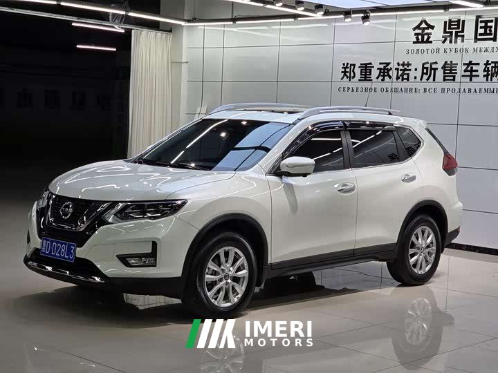 Nissan Qashqai 2.0L FWD Smart Connect Premium Edition