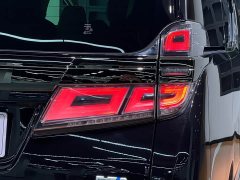 Toyota Vellfire Crown Twin Engine 2.5L HV Premium Edition - photo 10