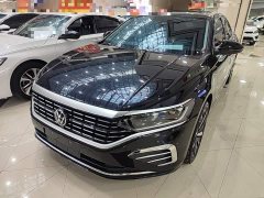 Volkswagen Passat Outstanding Edition 330TSI Elite - photo 1