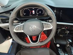 Volkswagen Passat Outstanding Edition 330TSI Elite - photo 10