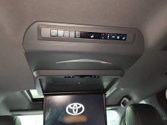 Toyota Sienna 2.5L Hybrid Premium Edition - ფოტო 17