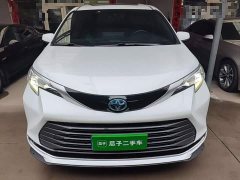 Toyota Sienna 2.5L Hybrid Premium Edition - ფოტო 2