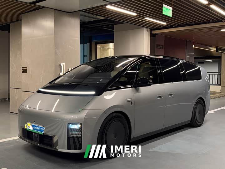 Li Auto MEGA Home