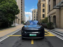 NIO ES8 100kWh Signature Edition - ფოტო 2