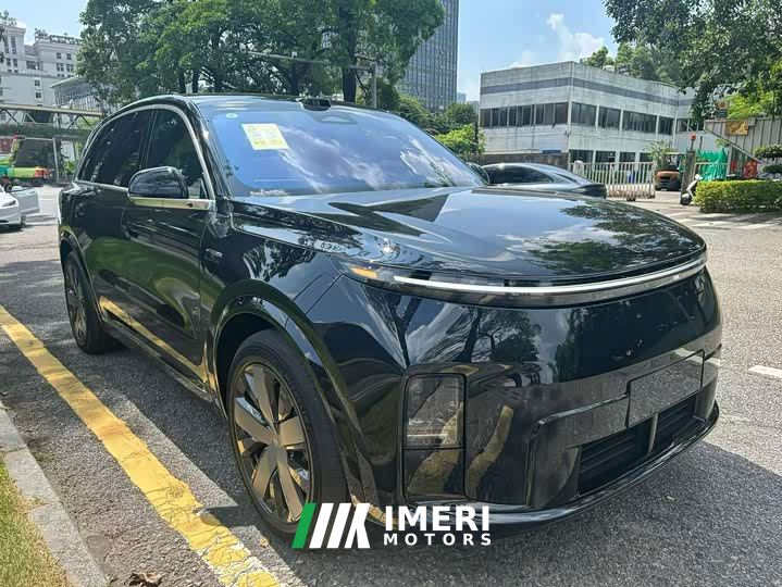 Li Auto Ideal L8 Ultra