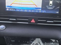 Hyundai Elantra 1.5L CVT Luxury - photo 14