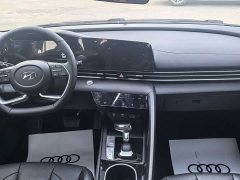 Hyundai Elantra 1.5L CVT Luxury - photo 8