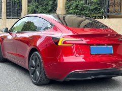 Tesla Model 3 Rear-Wheel Drive - ფოტო 4