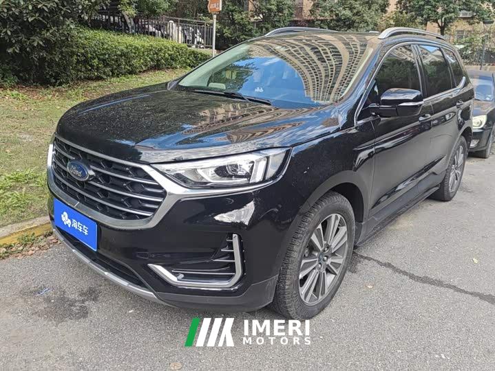Ford Edge PLUS EcoBoost 245 AWD Platinum Sharp 7-Seater