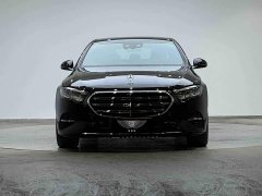 Mercedes-Benz E-Class E 300 L Fashion Edition - photo 2