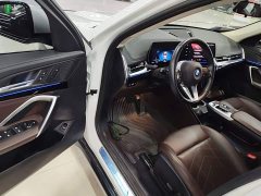 BMW iX1 eDrive25L X Design Package - ფოტო 15