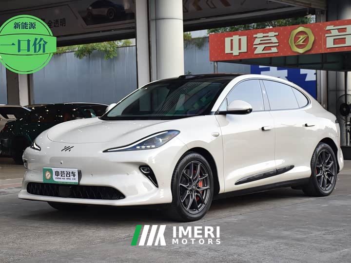 IM Motors Zhiji LS6 Super Performance Lingxi Smart Enjoy Edition - автомобиль из Китая