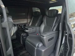 Lexus LM 500h Six-Seat Premium Edition - фото 5