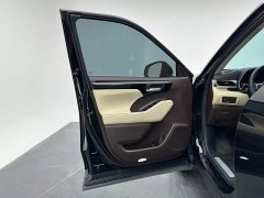 Toyota Highlander 380T AWD Premium 7-Seater - ფოტო 11