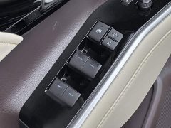 Toyota Highlander 380T AWD Premium 7-Seater - ფოტო 12