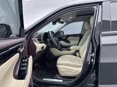 Toyota Highlander 380T AWD Premium 7-Seater - ფოტო 9