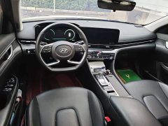 Hyundai Mistra 1.8L CVT LUX Luxury Edition - фото 12