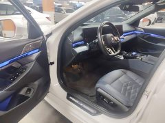 BMW i5 eDrive 35L Premium M Sport Package - фото 20