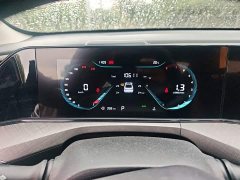 Changan Eado PLUS Blue Whale NE 1.4T GDI DCT High Performance Edition - ფოტო 13