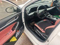 Changan Eado PLUS Blue Whale NE 1.4T GDI DCT High Performance Edition - ფოტო 17