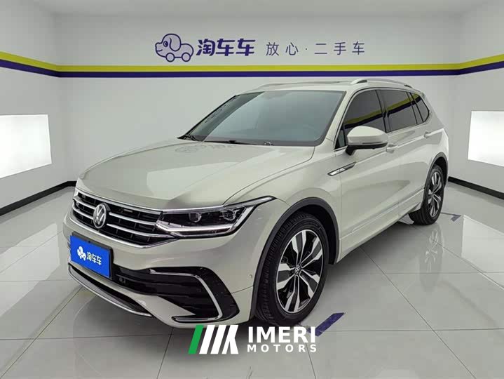 Volkswagen Tiguan L 2022 330TSI automatic two-wheel drive R-Line version