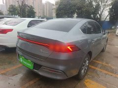 BYD Qin PLUS Glory Edition DM-i 55KM Leading - ფოტო 6