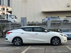 Nissan Bluebird 1.6L CVT Stylish Edition - photo 4