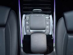 Mercedes-Benz GLA 200 - фото 16