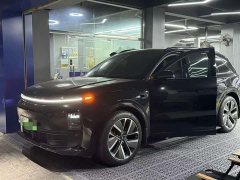 Li Auto L6 Pro - ფოტო 1