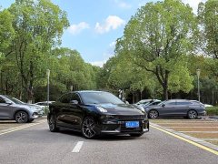 Lynk & Co 03 2.0T Diesel DCT Pro - photo 3