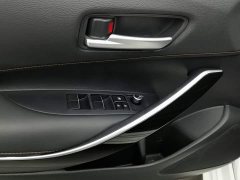 Toyota Corolla Intelligent Hybrid Dual Engine 1.8L Sport Edition - фото 9