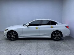 BMW 3 Series 325i M Sport Package - фото 10