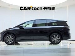 Li Auto i8 Standard Edition - фото 3