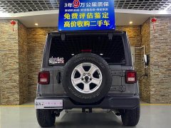Jeep Wrangler 2.0T Sahara Four-Door - фото 4