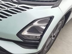 Omoda Oumengda 1.5T CVT Frontier Edition - ფოტო 7