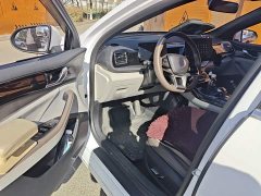 BYD Qin Plus Glory Edition EV 420KM Superior - photo 12