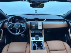 Jaguar F-PACE P250 R-Dynamic SE - photo 18