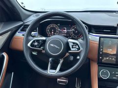 Jaguar F-PACE P250 R-Dynamic SE - photo 19