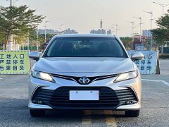 Toyota Camry 2.0G Luxury - фото 2