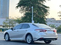 Toyota Camry 2.0G Luxury - фото 9